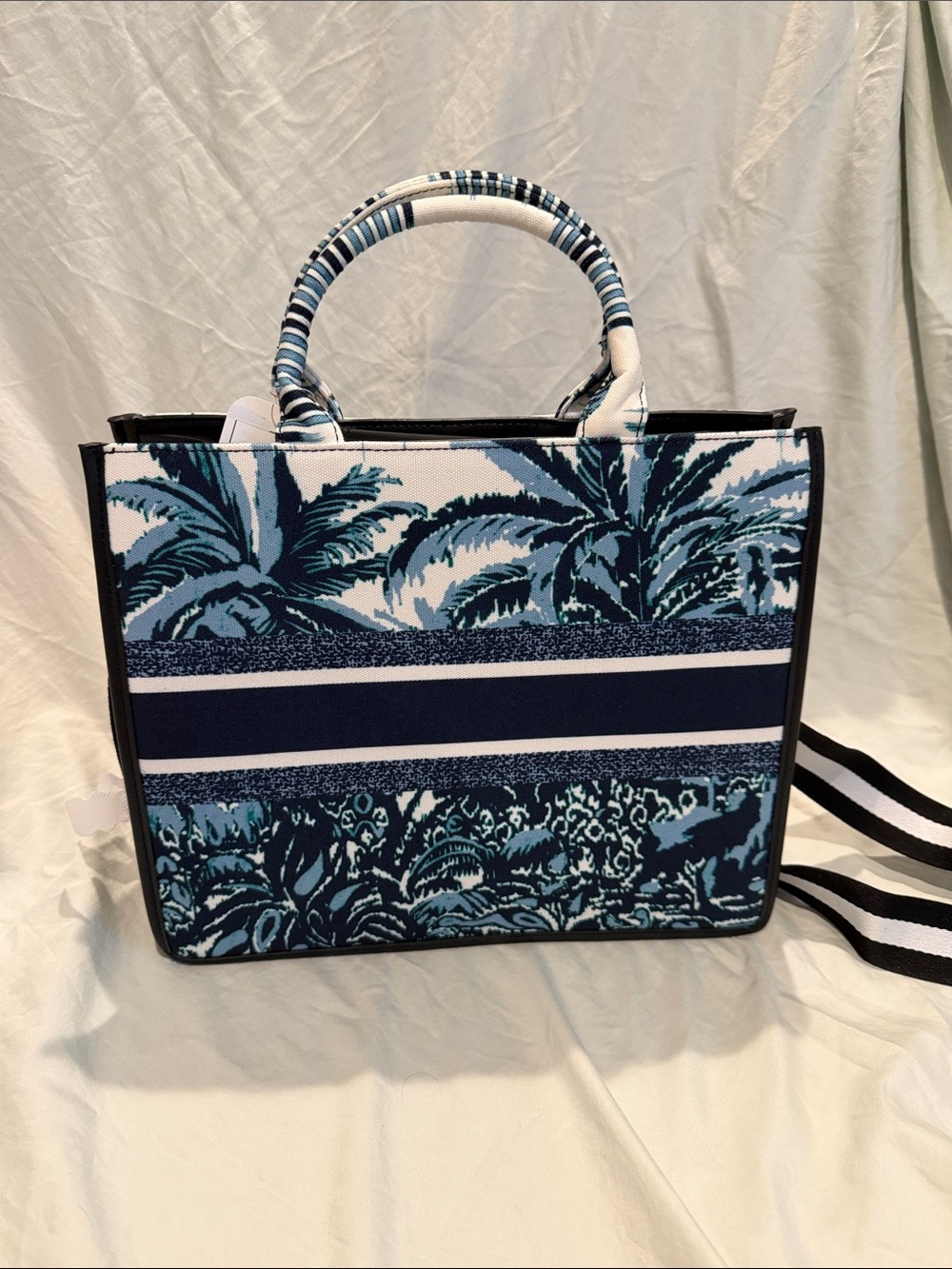 Blue Tropical Print Tote Bag - Women's Carryall -pre loved-